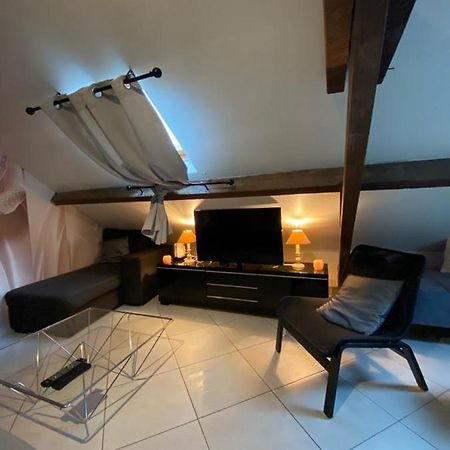 Studio Cosy A 35 Mn De Paris. Apartment Corbeil-Essonnes Bagian luar foto